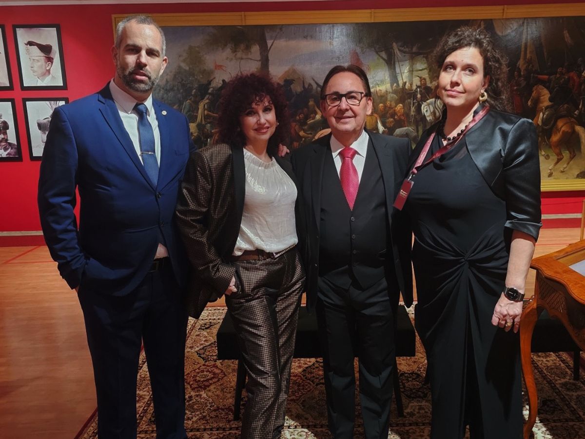 Horti Gábor, a Nemzeti Múzeum Kft. igazgatója, Hamar Edina, a Móra Ferenc Múzeum főrestaurátora, Fásy Ádám, a Munkácsy Alapítvány elnöke és Gyarmati Gabriella, a Munkácsy Mihály Múzeum művészettörténésze a gödöllői kiállítás megnyitóján (Forrás: Munkácsy Alapítvány)